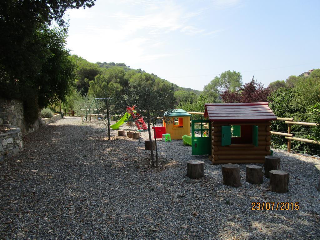 Agriturismo Rio Castello Marina dʼMarina dʼAndora Esterno foto